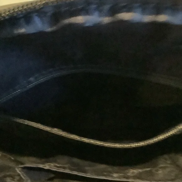 Vera Bradley Black Crossbody Bag with Blue and Green Dot Print - Picture 4 of 8